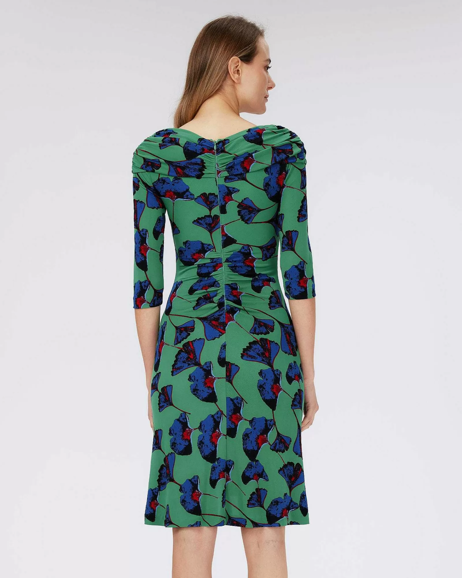 Diane von Furstenberg Knielange Kleider^Dvf Jim Kleid In Fallendem Gingko Venus Gn Med